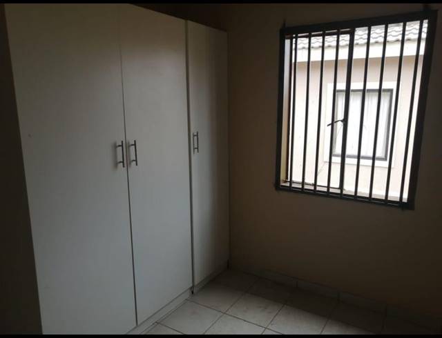 2 BEDROOM HOUSE FOR SALE IN RANDFONTEIN SOUTH
